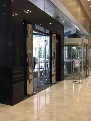 Υψηλής ποιότητας κατακόρυφη κουρτίνα θερμαινόμενου αέρα σε SS304 πλευρική πόρτα φουσκωτή κουρτίνα ανεμιστήρα για το πλάτος της πόρτας 3m